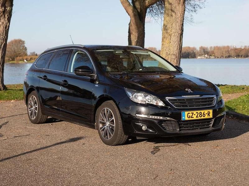 Zwart Occasion 2015 Peugeot 308 Style Stationwagen | € 7.250 (Eerlijke prijs) - Afbeelding 1/4