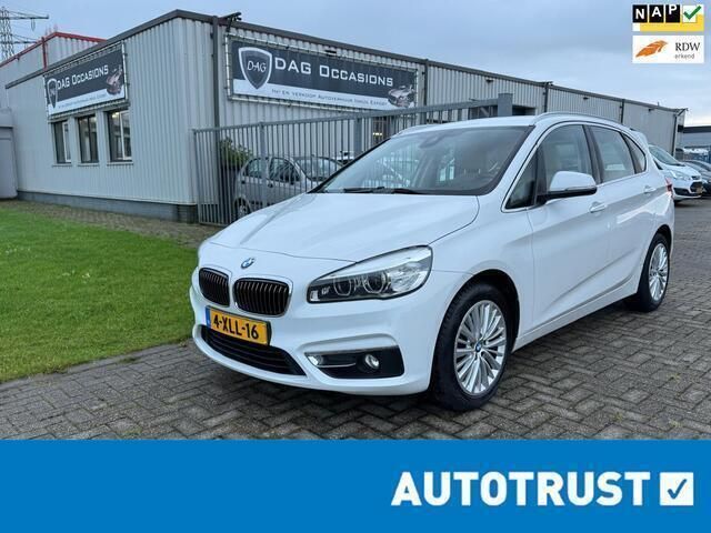 Occasion BMW 218 Executive 136 PK (100 kW) 2014 Wit Stationwagen