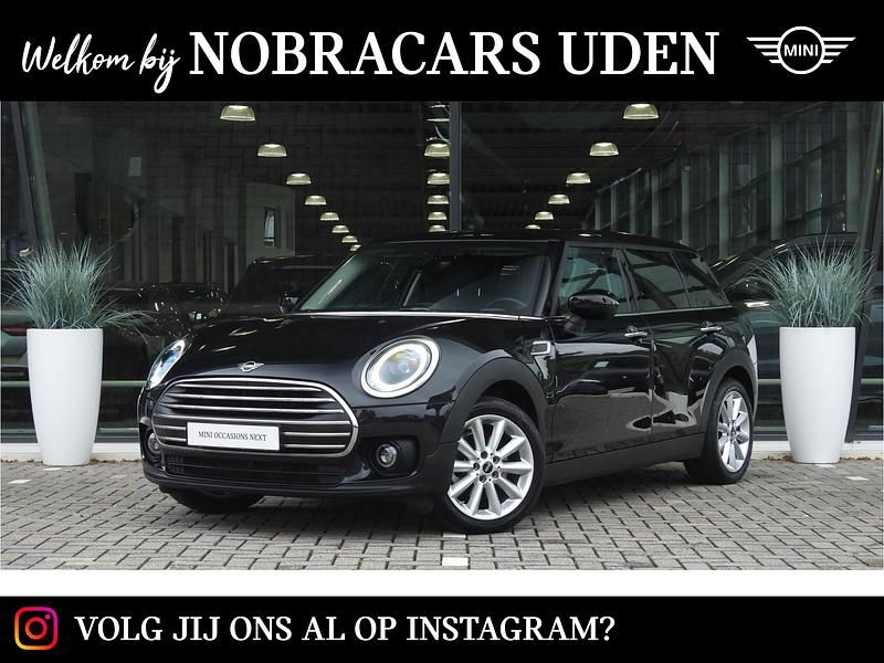 Zwart Gebruikt 2023 Mini Cooper Clubman Comfort Stationwagen | € 23.950 (Super prijs) - Afbeelding 1/4