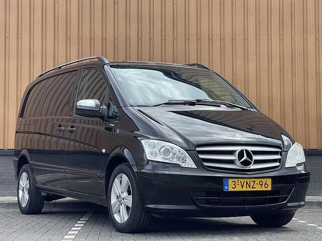 Occasion Mercedes Vito 224 PK (164 kW) 2011 Zwart Van