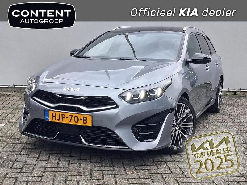 Grijs metallic Gebruikt 2025 Kia Ceed Sportswagon Stationwagen | € 35.940 (Duur) - Afbeelding 1/4
