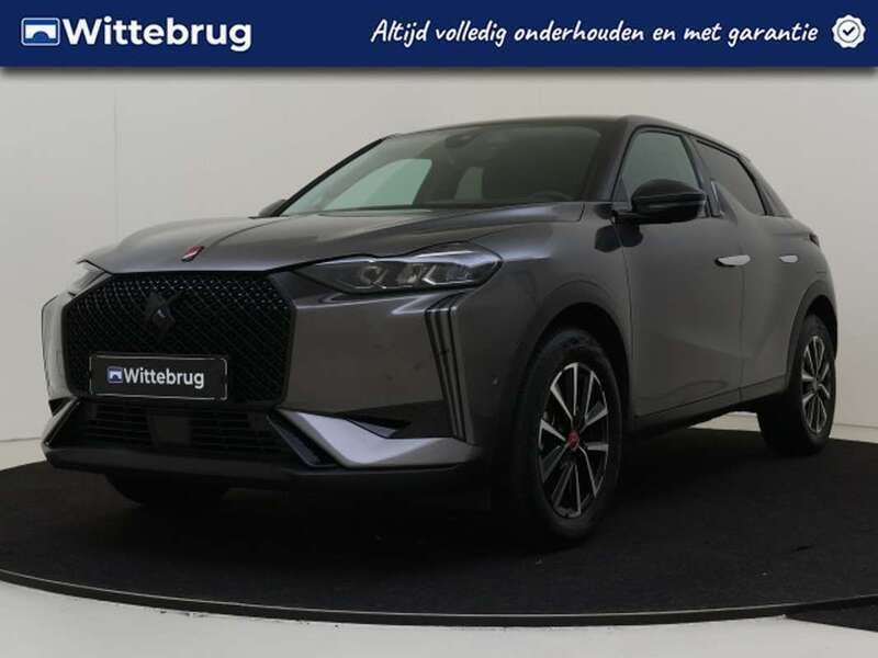 Grijs, metallic lak Gebruikt 2024 DS Automobiles DS3 Performance SUV | € 25.925 (Super prijs) - Afbeelding 1/3