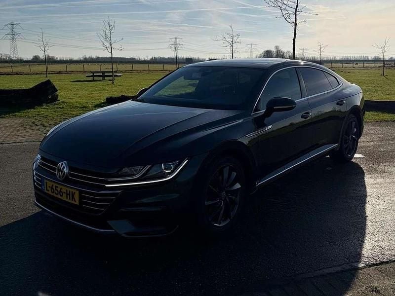 Occasion VW Arteon R 190 PK (139 kW) 2020 Grijs Hatchback