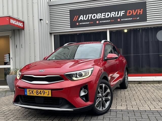 Rood Gebruikt 2018 Kia Stonic SUV | € 12.950 (Eerlijke prijs) - Afbeelding 1/4