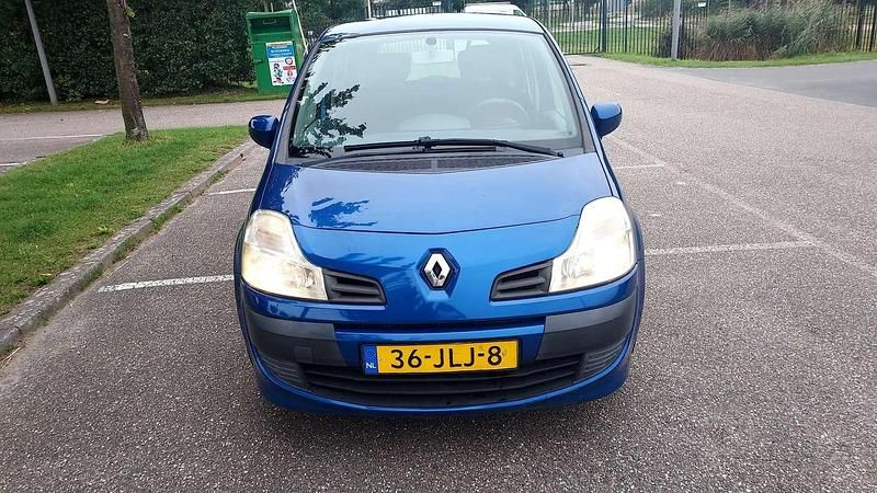 Blauw Gebruikt 2009 Renault Modus Expression MPV | € 1.250 (Goede deal) - Afbeelding 1/4