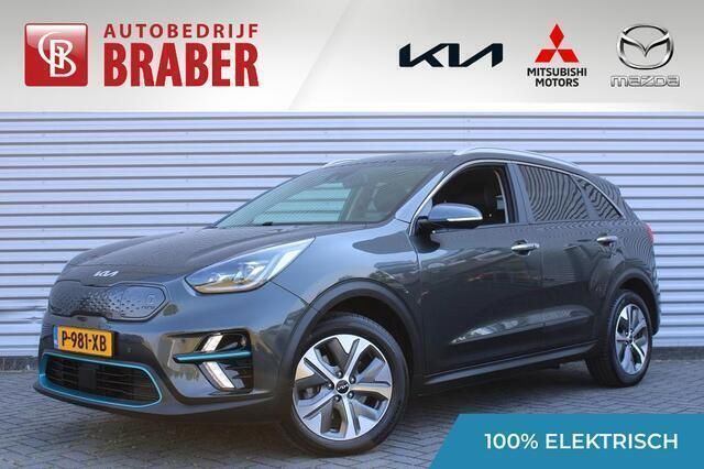 Grijs, metallic lak Gebruikt 2022 Kia e-Niro 3 SUV | € 29.900 (Eerlijke prijs) - Afbeelding 1/4