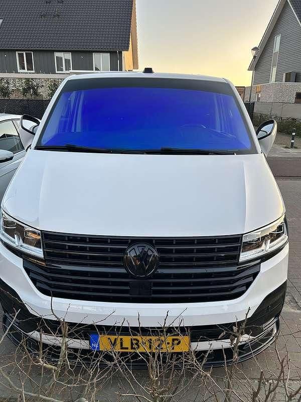 Wit Gebruikt 2021 VW T6.1 Van | € 37.500 - Afbeelding 1/4