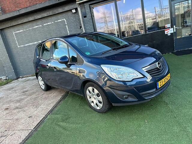 Blauw Occasion 2012 Opel Meriva Edition MPV | € 3.999 (Eerlijke prijs) - Afbeelding 1/4