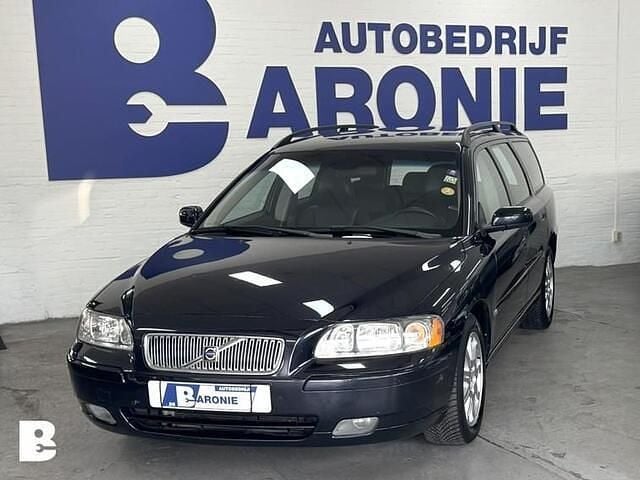 Blauw Gebruikt 2005 Volvo V70 Momentum Stationwagen | € 3.995 (Eerlijke prijs) - Afbeelding 1/4