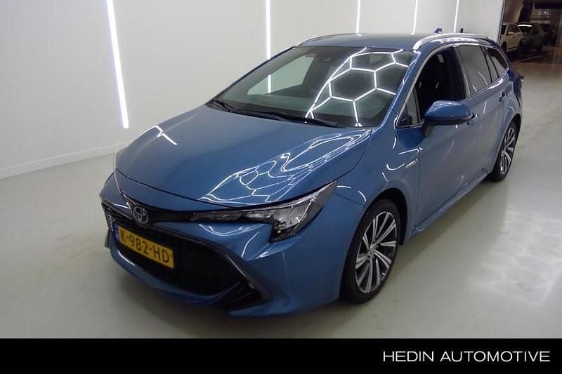 Blauw Occasion 2021 Toyota Corolla Business Edition Stationwagen | € 24.945 (Eerlijke prijs) - Afbeelding 1/3
