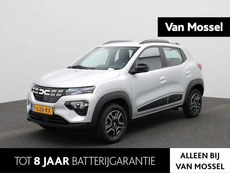 Grijs Gebruikt 2023 Dacia Spring Essentiel Hatchback | € 12.940 (Eerlijke prijs) - Afbeelding 1/4