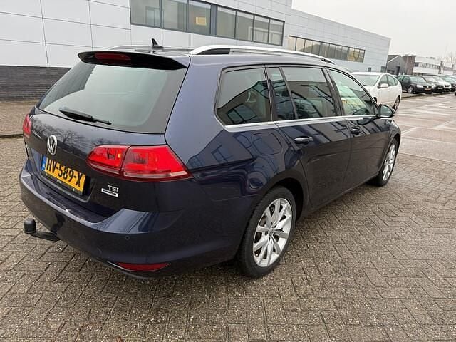 Occasion VW Golf VII Highline 110 PK (80 kW) 2016 Blauw Stationwagen
