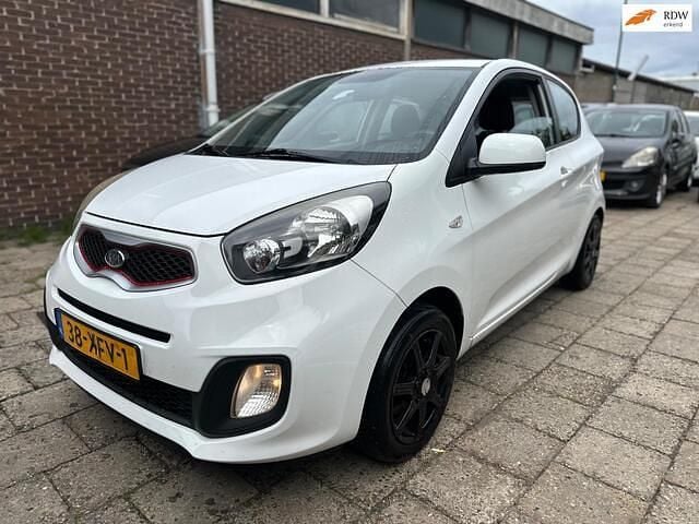 Wit, metallic lak Gebruikt 2012 Kia Picanto Comfort Hatchback | € 3.650 (Eerlijke prijs) - Afbeelding 1/4