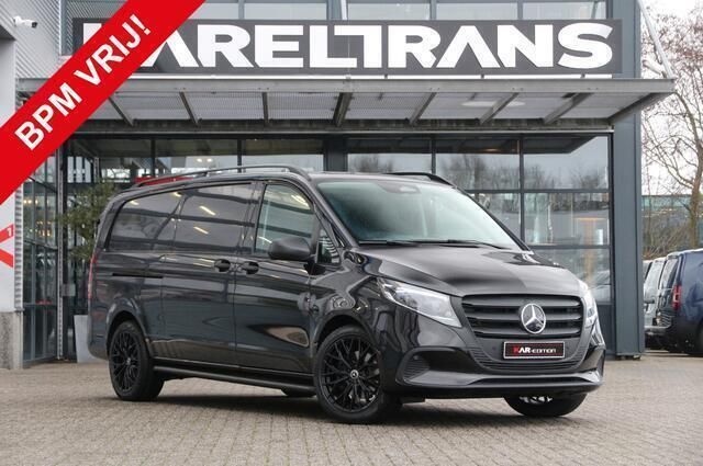 Zwart Nieuw 2024 Mercedes Vito MPV | € 59.950 (Iets duurder) - Afbeelding 1/4