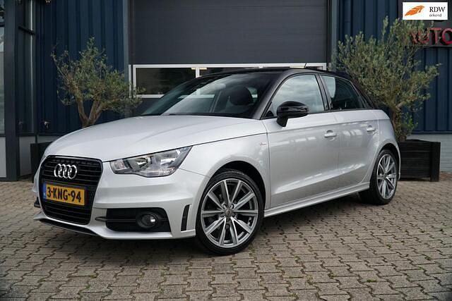 Grijs Gebruikt 2013 Audi A1 Sportback S-Line Hatchback | € 10.995 (Eerlijke prijs) - Afbeelding 1/4