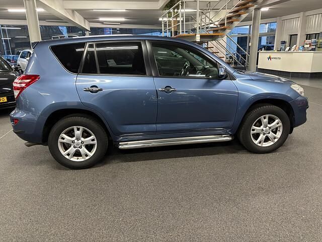 Occasion Toyota RAV4 Comfort 158 PK (116 kW) 2009 Blauw (metallic) SUV