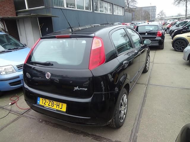 Occasion Fiat Grande Punto Dynamic 78 PK (57 kW) 2007 Zwart Hatchback