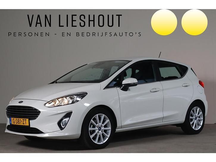Wit Occasion 2020 Ford Fiesta Titanium Hatchback | € 12.900 (Eerlijke prijs) - Afbeelding 1/4