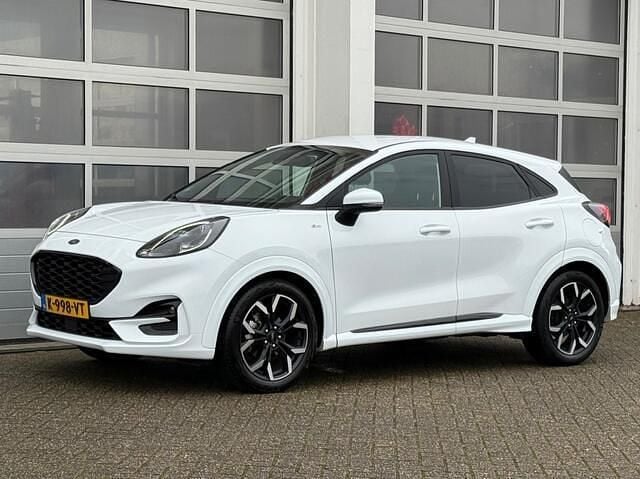 Wit Gebruikt 2020 Ford Puma ST-Line SUV | € 16.945 (Goede deal) - Afbeelding 1/4