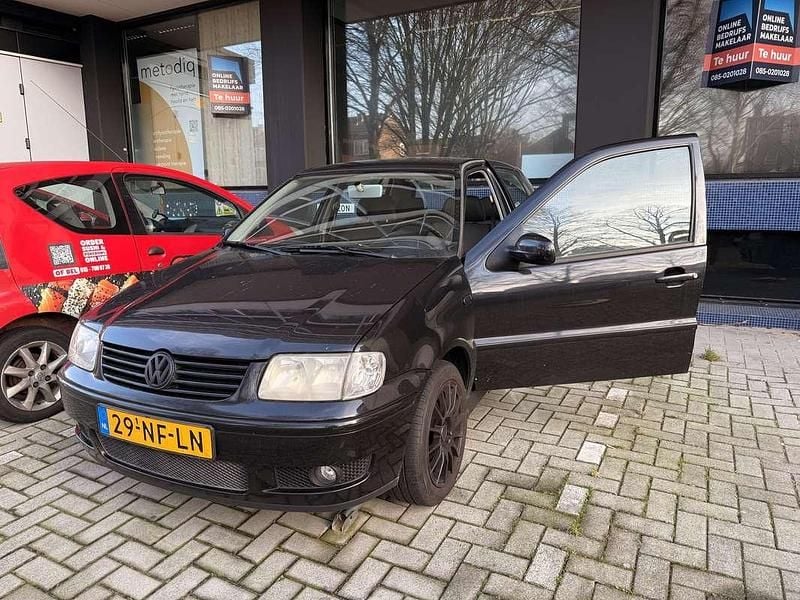Occasion VW Polo Comfortline 80 PK (58 kW) 2000 Zwart Hatchback