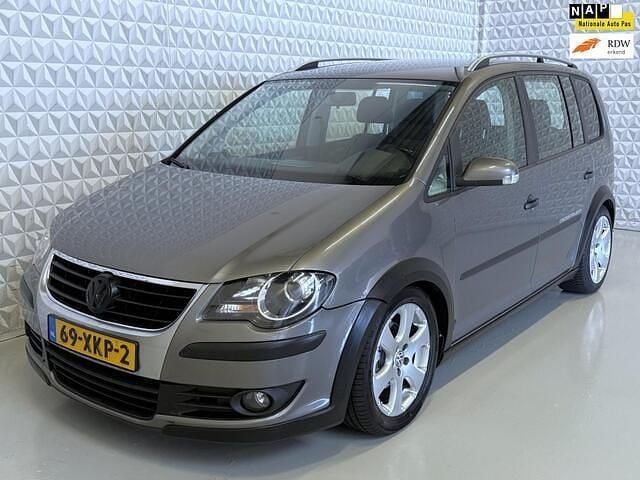 Grijs Gebruikt 2007 VW Touran Highline MPV | € 3.499 (Goede deal) - Afbeelding 1/4