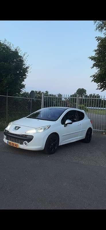 Wit Gebruikt 2008 Peugeot 207 Hatchback | € 850 (Super prijs) - Afbeelding 1/4