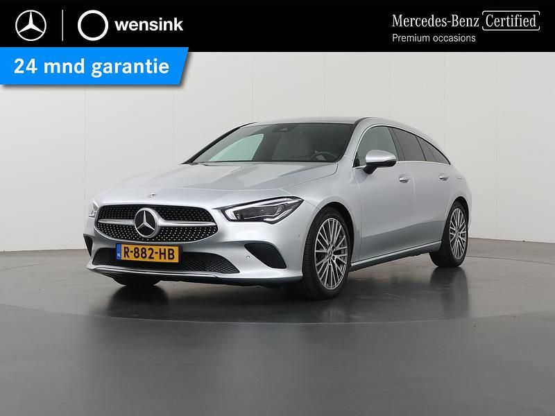 Grijs Occasion 2022 Mercedes CLA180 Shooting Brake Luxury Stationwagen | € 30.850 (Super prijs) - Afbeelding 1/4