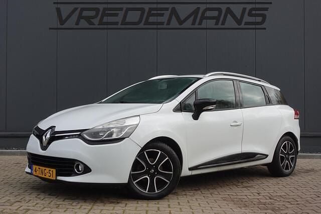 Wit Gebruikt 2014 Renault Clio GrandTour Expression Stationwagen | € 5.950 (Eerlijke prijs) - Afbeelding 1/4