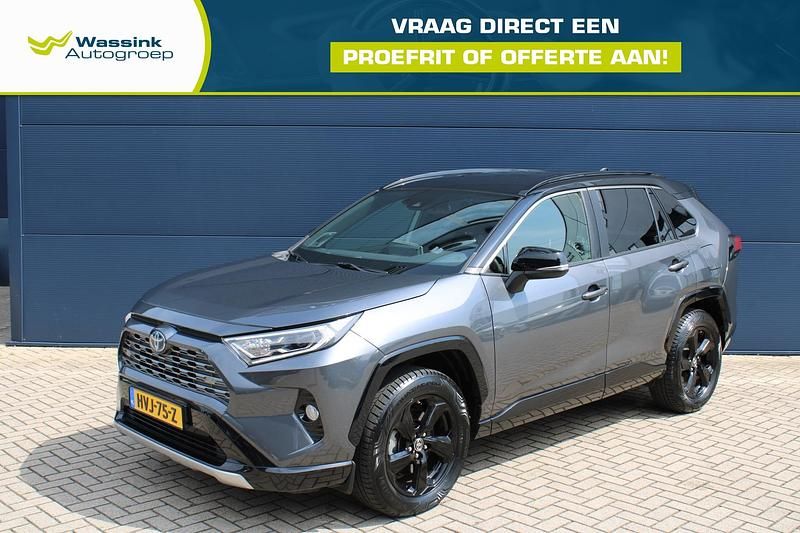 Grijs Gebruikt 2021 Toyota RAV4 Hybrid SUV | € 35.385 - Afbeelding 1/4