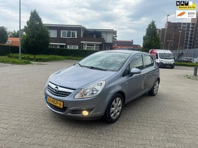 Grijs Gebruikt 2008 Opel Corsa Enjoy Hatchback | € 1.950 (Super prijs) - Afbeelding 1/4