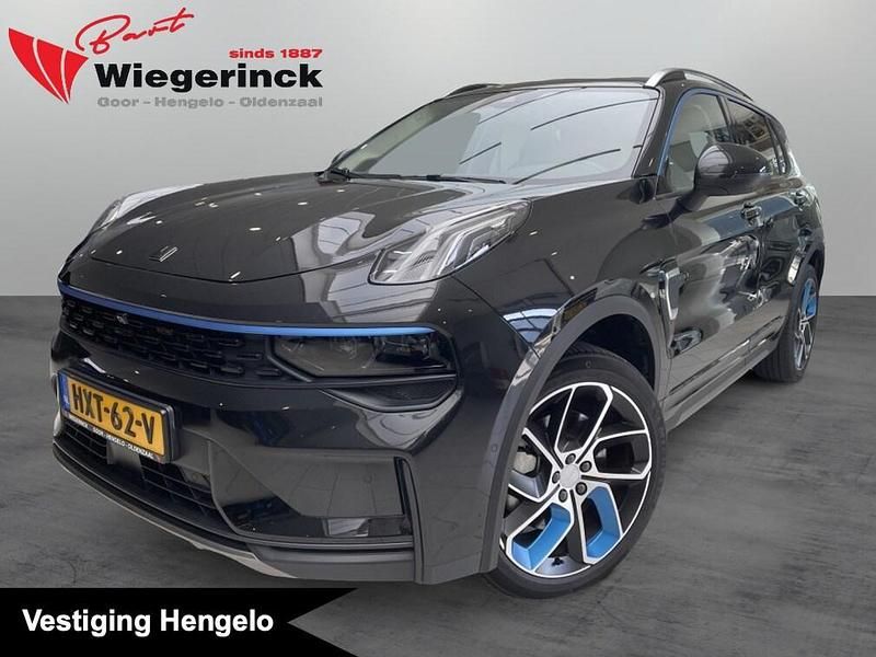 Zwart Gebruikt 2023 Lynk & Co 01 SUV | € 26.994 (Eerlijke prijs) - Afbeelding 1/4