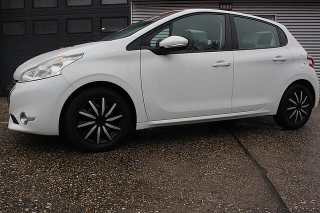 Occasion Peugeot 208 82 PK (60 kW) 2013 Wit Hatchback