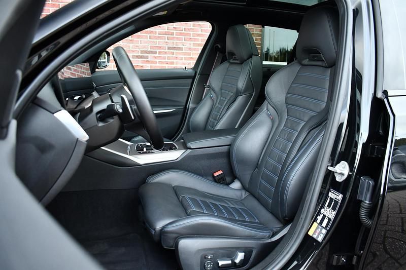 Occasion BMW 330e M Sport 292 PK (214 kW) 2023 Zwart Stationwagen