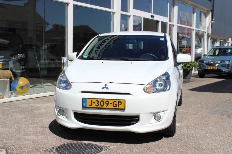 Wit Gebruikt 2016 Mitsubishi Space Star Edition Hatchback | € 7.950 (Goede deal) - Afbeelding 1/4