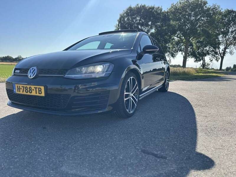 Zwart Gebruikt 2014 VW Golf VII GTD Stationwagen | € 13.500 (Iets duurder) - Afbeelding 1/4