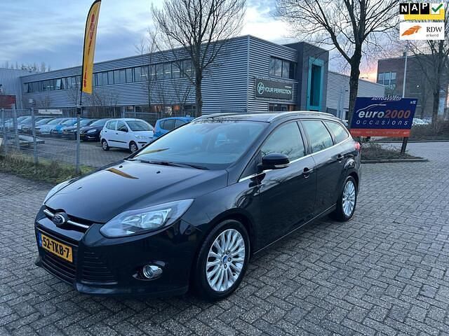 Zwart Occasion 2012 Ford Focus Stationwagen | € 2.450 (Super prijs) - Afbeelding 1/4