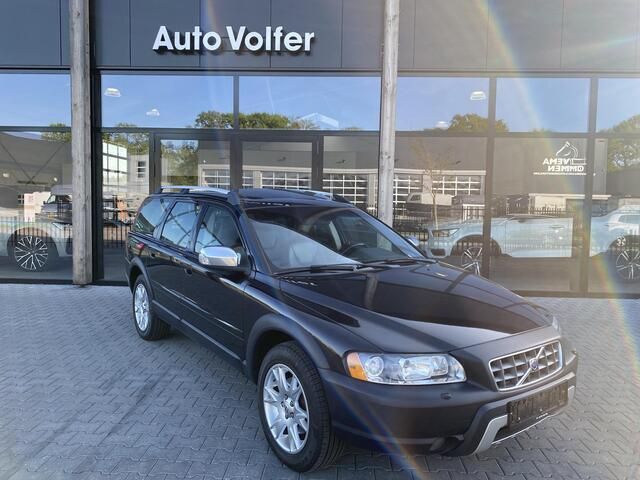 Zwart Gebruikt 2006 Volvo XC70 Summum SUV | € 19.750 - Afbeelding 1/4