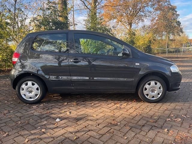 Occasion VW Fox 54 PK (39 kW) 2010 Grijs Hatchback