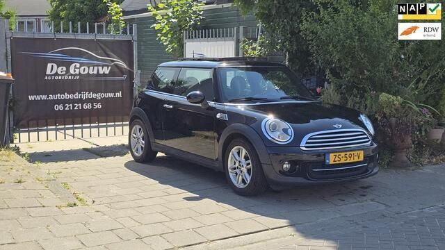 Zwart Gebruikt 2011 Mini Cooper Chili Hatchback | € 6.495 (Super prijs) - Afbeelding 1/4