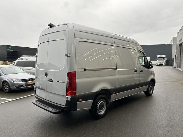Occasion Mercedes Sprinter 170 PK (125 kW) 2023 Zilver Van