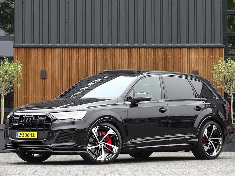 Zwart Gebruikt 2020 Audi SQ7 SUV | € 47.995 - Afbeelding 1/4