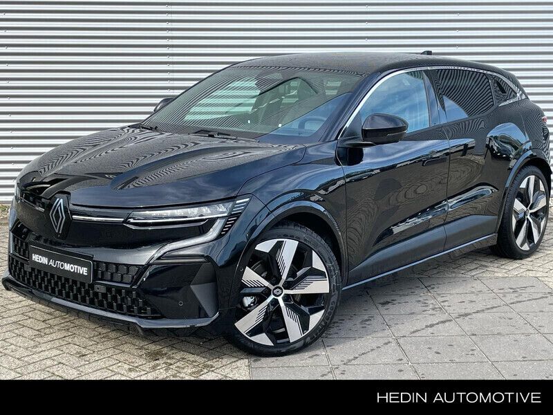 Zwart Nieuw 2024 Renault Mégane Techno Hatchback | € 33.950 (Super prijs) - Afbeelding 1/4