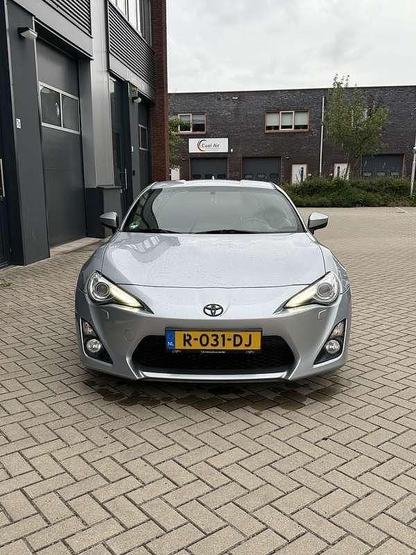 Gebruikt 2015 Toyota GT86 GT Coupé | € 20.000 - Afbeelding 1/4