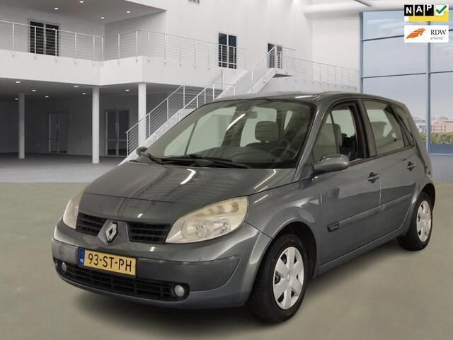 Grijs Gebruikt 2006 Renault Scénic II Expression MPV | € 1.695 (Eerlijke prijs) - Afbeelding 1/4