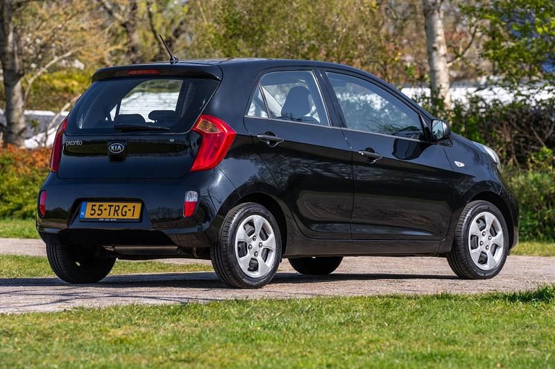 Occasion Kia Picanto 69 PK (50 kW) 2012 Zwart Hatchback
