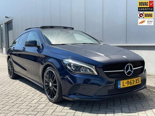 Blauw Gebruikt 2017 Mercedes CLA180 Shooting Brake AMG Stationwagen | € 19.650 (Goede deal) - Afbeelding 1/4