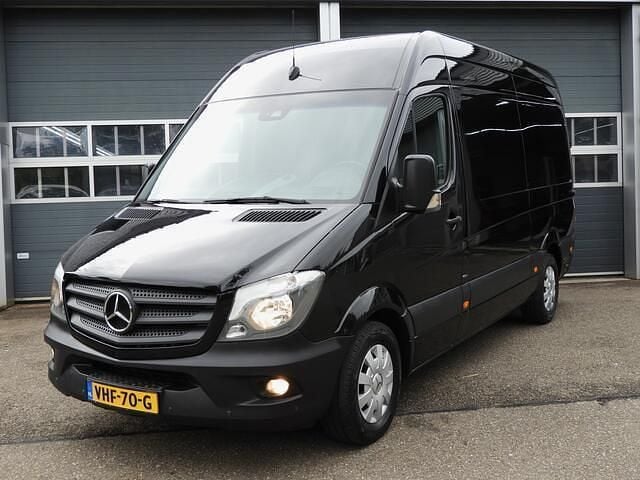 Zwart Gebruikt 2016 Mercedes Sprinter Van | € 13.950 (Super prijs) - Afbeelding 1/4