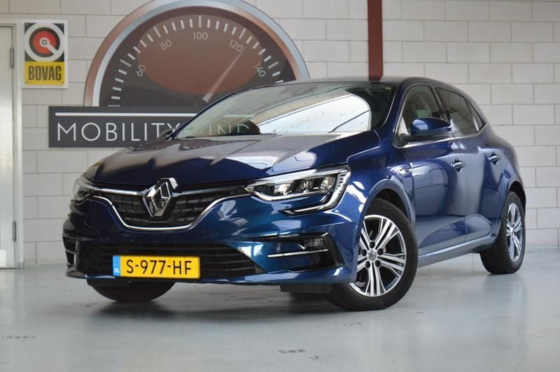 Blauw Occasion 2021 Renault Mégane IV Intens Hatchback | € 17.880 (Eerlijke prijs) - Afbeelding 1/4