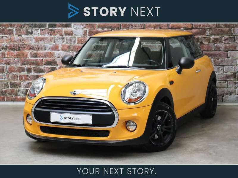 Oranje Gebruikt 2016 Mini ONE Business Hatchback | € 9.749 (Super prijs) - Afbeelding 1/4