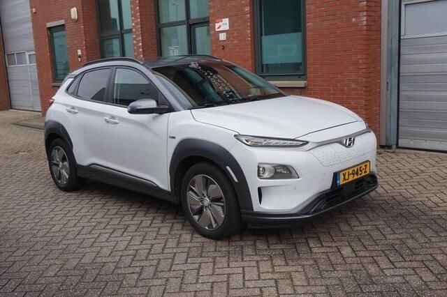 Wit Gebruikt 2019 Hyundai Kona Premium SUV | € 15.950 (Super prijs) - Afbeelding 1/4
